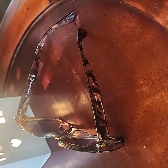 TAHARI Oversized Geometric Cat Eye Leopard Sunglasses Gradient Lenses NWOT - Picture 7 of 11